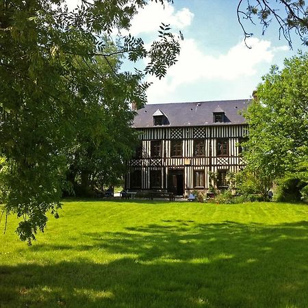 Le Petit Manoir De La Vernelle Bed and Breakfast Fourmetot Exterior foto
